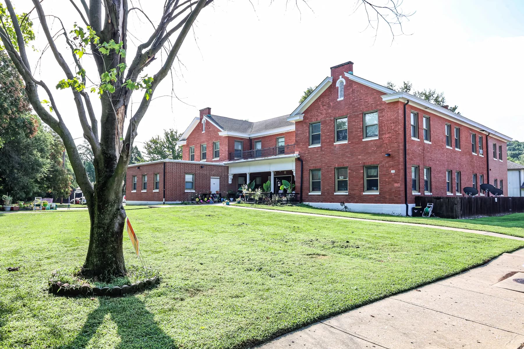 Il Centro Senior Apartments and its resident spaces, view 1